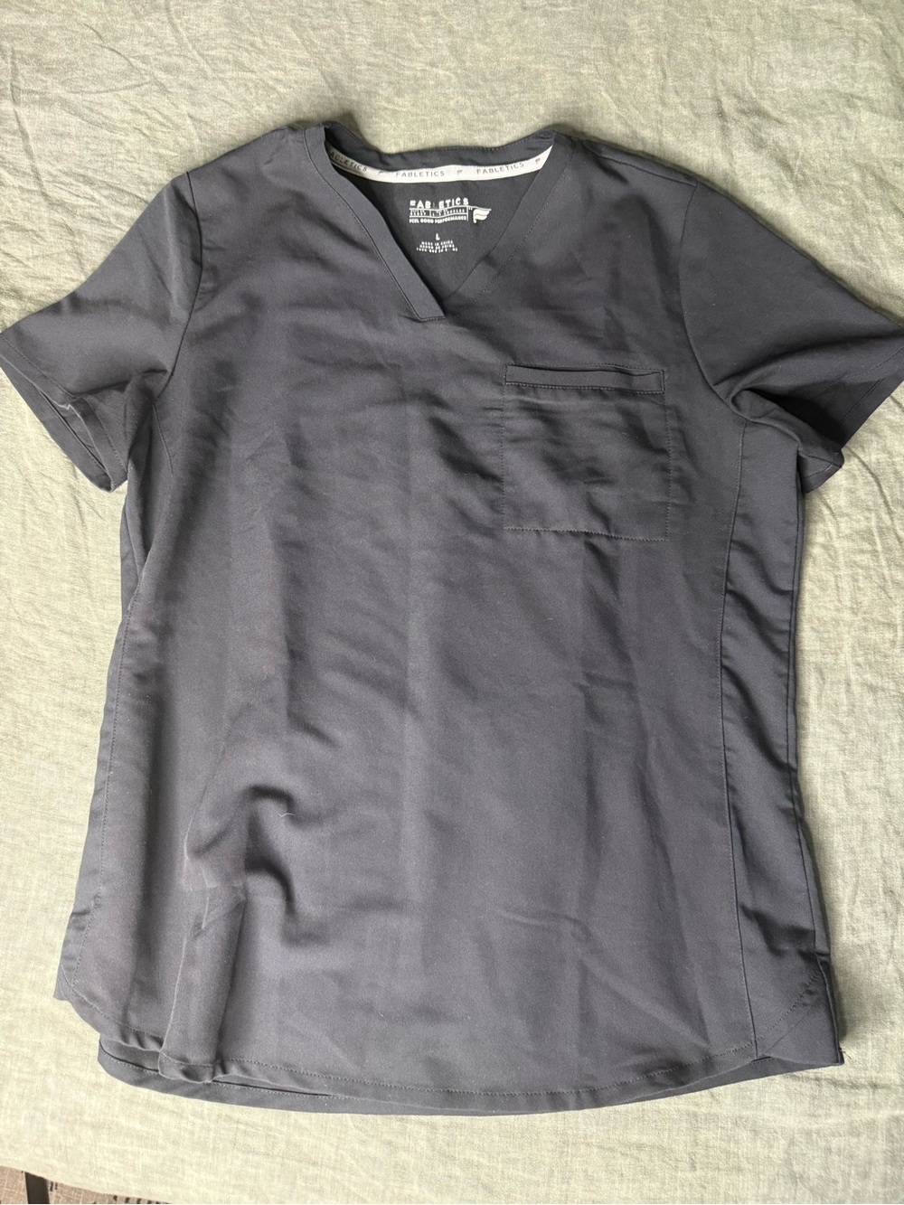 Fabletics Women's V-Neck Short Sleeve scrub Top in black